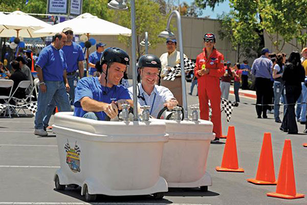 Bathtub Racers