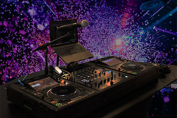 DJ Mixer